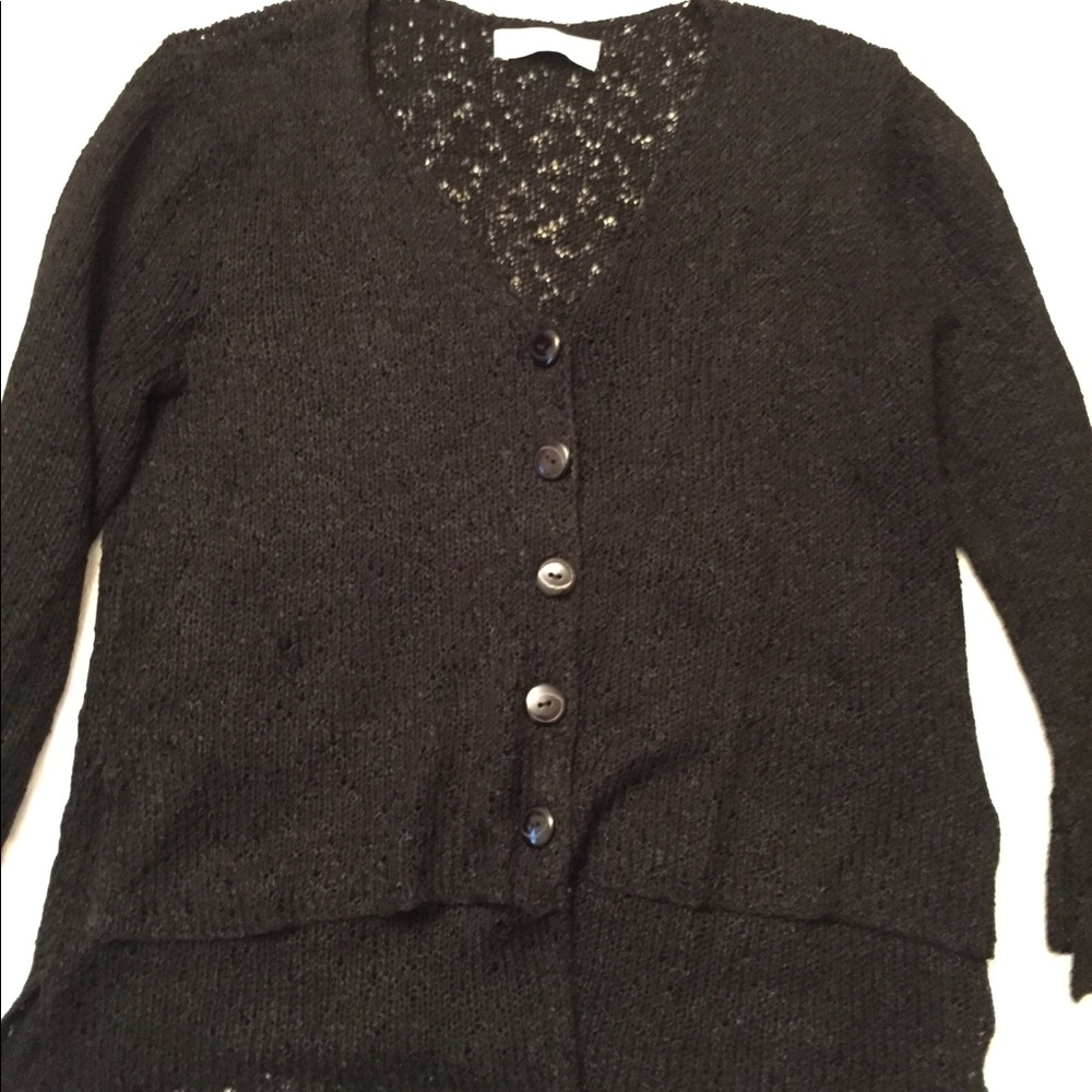 Ball of Cotton black v-neck sweater